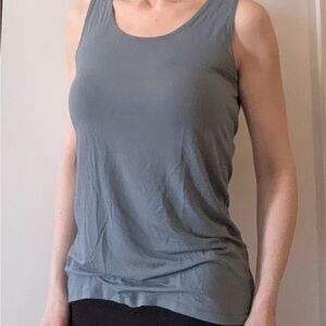 Sarah Pacini Gray Women's Sleeveless Tank Top